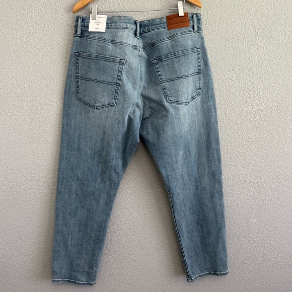 Lucky Brand Athletic Slim Jeans Size 38 x 30 NWT - Picture 5 of 9